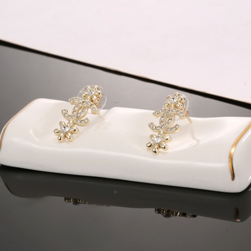 Ch**el earrings